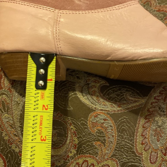 Boots - Picture 7 of 8